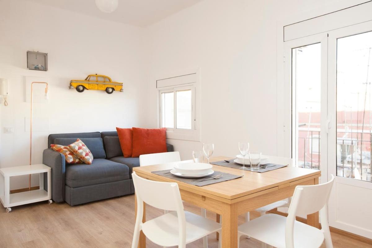 Renovated With Sea View, Vj Appartement *