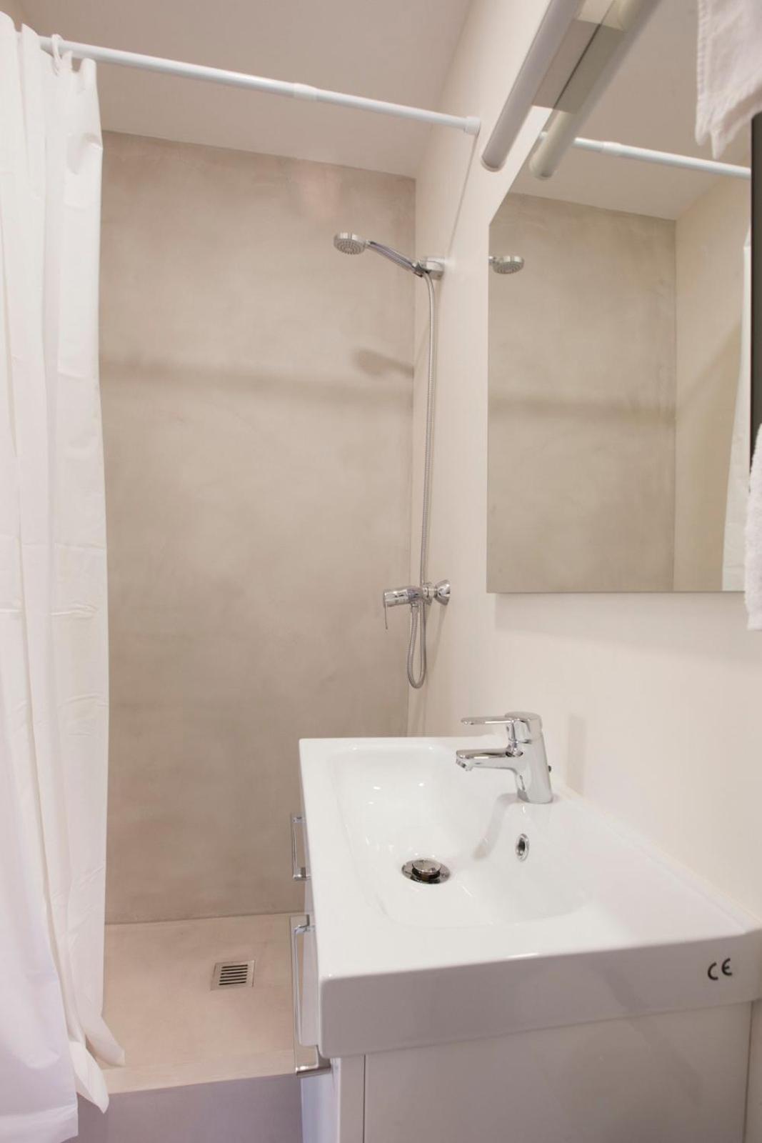 Renovated With Sea View, Vj Appartement